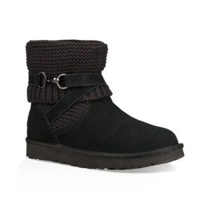 UGG Womens Purl Strap Boot size 7